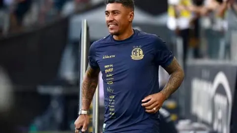 张健成成为执行对象，强制执行金额高达4400万元